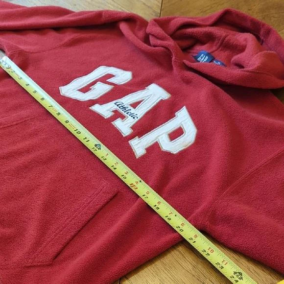 Y2K GAP Red Retro Fleece Hoodie - Picture 6 of 8